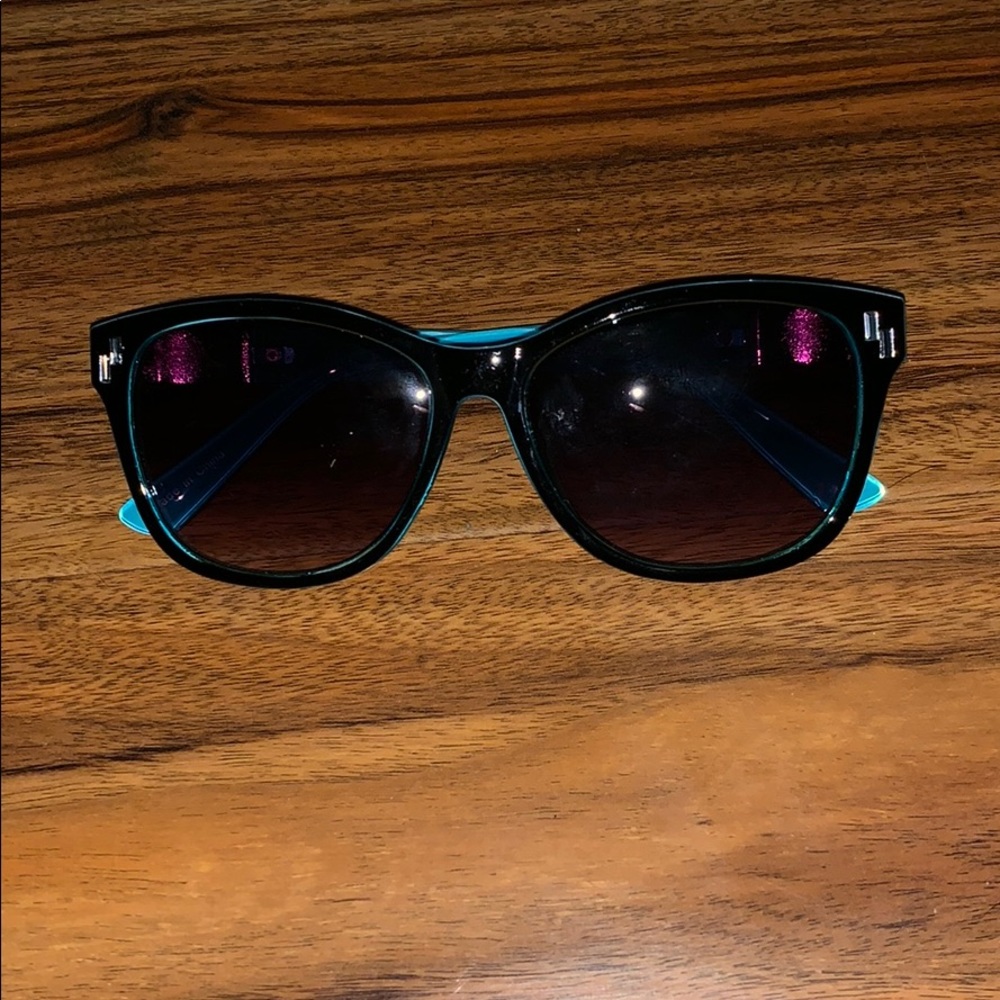 Sun glasses